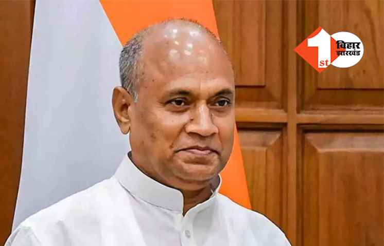 पटना में बालू माफिया की दबंगई पर भड़के आरसीपी, बताया.. बिहार में कैसे खत्म हो गया नीतीश सरकार का इकबाल