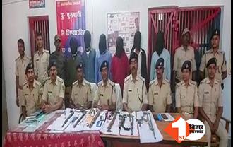 बिहार: पुलिस के हत्थे चढ़े 6 कुख्यात अपराधी, कई हथियार और गोलियां बरामद