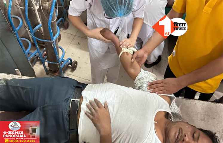लोकसभा चुनाव 2024 : पश्चिम बंगाल में वोटिंग के दौरान हिंसा, पोलिंग बूथ पर जमकर मारपीट और पथराव