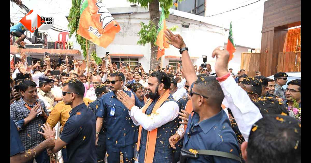 CM बनने के बाद सम्राट चौधरी का पहला दिल्ली दौरा, पीएम मोदी और अमित शाह से करेंगे मुलाकात; कैबिनेट विस्तार पर लग सकती है मुहर