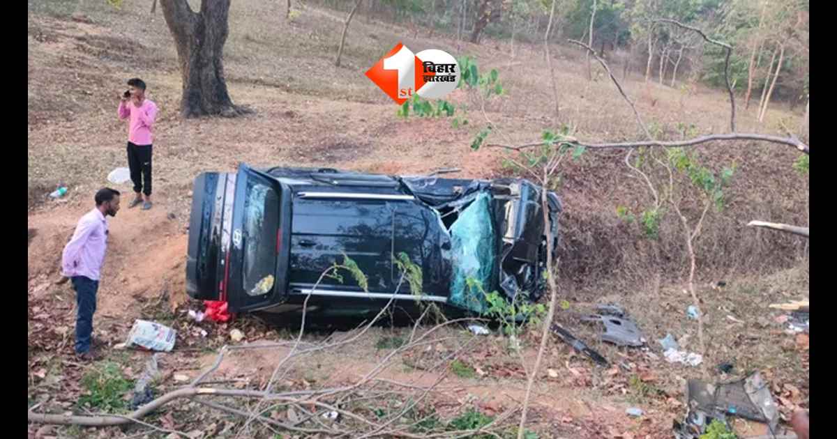 Bihar News : देवघर जा रही कार बनी मौत का कारण! बांका में भीषण टक्कर, 3 की मौके पर मौत, 4 गंभीर घायल