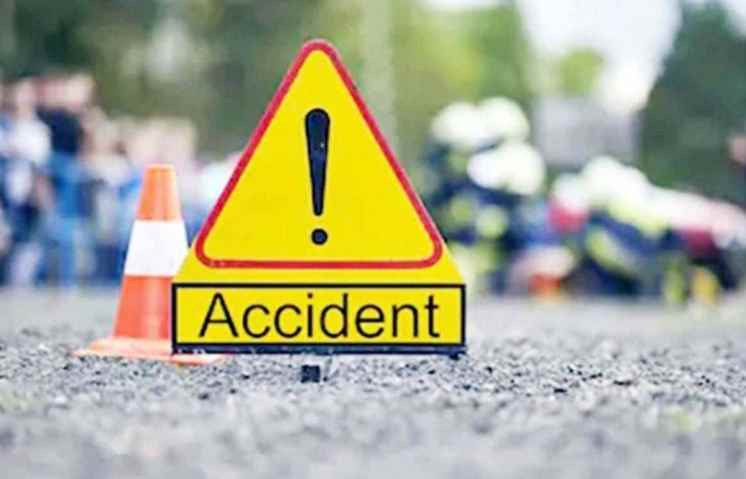 जेपी सेतु पर तेज रफ्तार कार ने स्कूटी में मारी टक्कर, दोस्तों संग जा रही छात्रा की मौत 