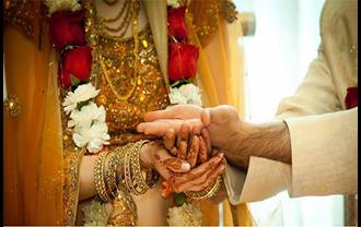 पटना : छोटे भाई की तस्वीर दिखा बड़े से करा दी शादी, अब दुल्हन पहुंच गई थाने 