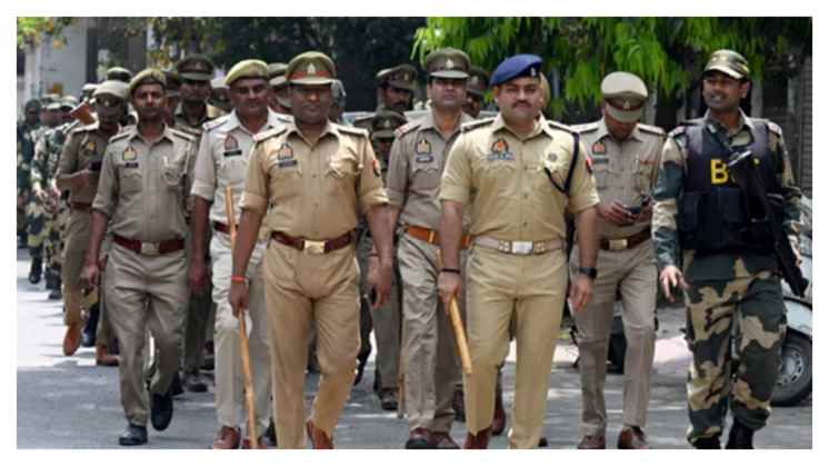 UP Police: उत्तर प्रदेश पुलिस भर्ती में फर्जीवाड़े का मामला, महिला उम्मीदवार गिरफ्तार