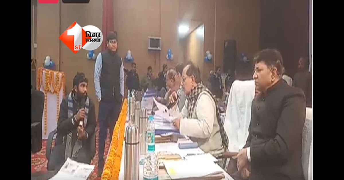 Vijay Sinha : “पुलिस वाला गाली-गलौज कर रहा है, सर...” सुनते ही भड़क गए विजय सिन्हा, कहा, “यह बर्दाश्त नहीं किया जाएगा; जमीन के मामले में सीधे SHO एक्शन नहीं लें 