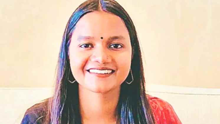 Success Story,IAS PRATIKSHA SINGH, BIHAR CADER IAS OFFICERS