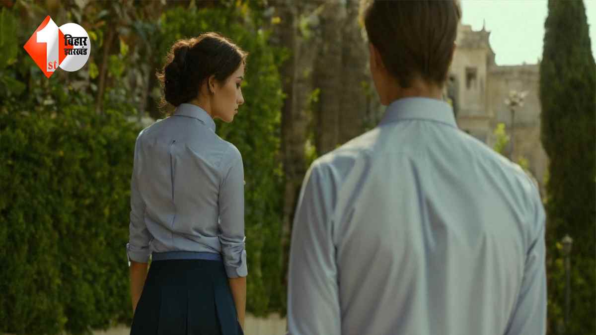 'सर प्लीज छोड़ दीजिए न...' क्लासरूम में गोद में बैठाकर लड़की के साथ टीचर कर रहा था गंदा काम; अब स्टूडेंट ने उठाया यह कदम तो...