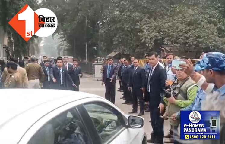 नीतीश ने पेश किया सरकार बनाने का दावा, राजभवन के बाहर लगे नरेंद्र मोदी-नीतीश कुमार जिंदाबाद के नारे