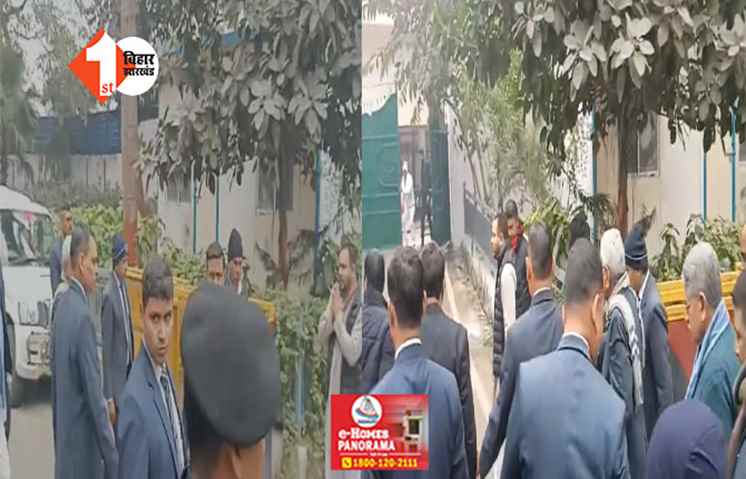  दही-चूड़ा भोज में पैदल राबड़ी आवास पहुंचे CM नीतीश , तेजस्वी ने किया स्वागत; इन जगहों पर पकेगी 'सियासी खिचड़ी'