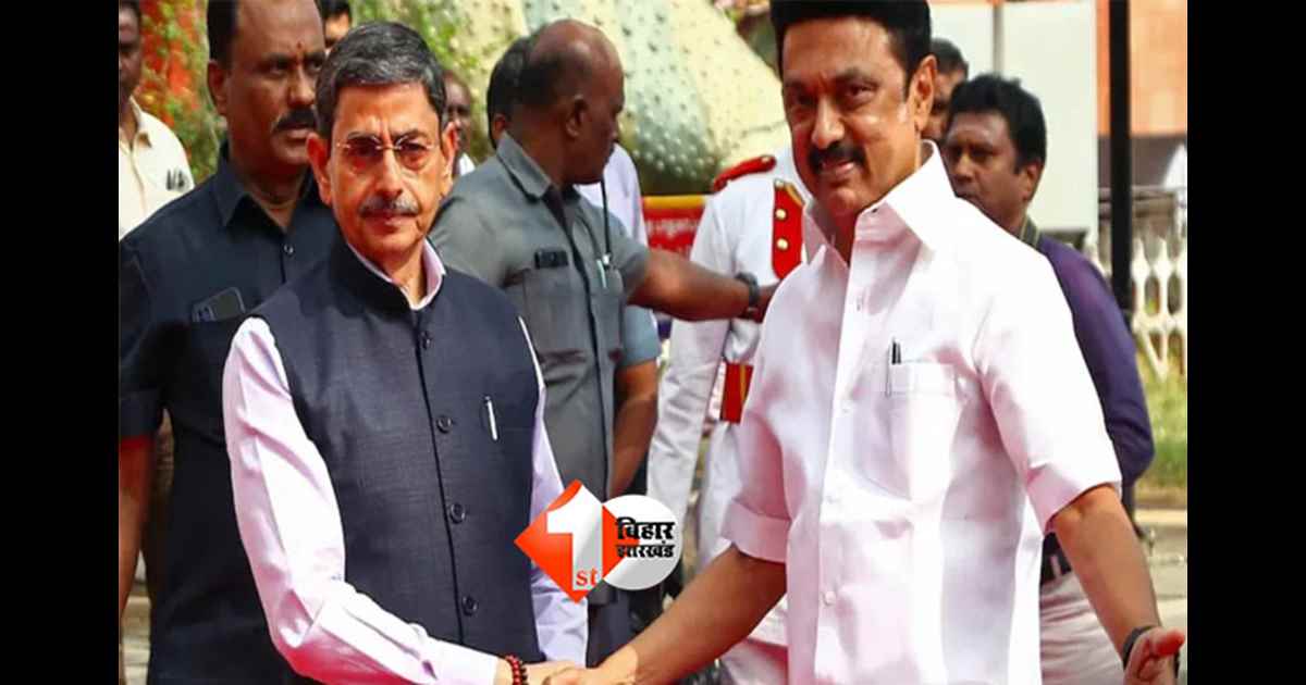 Governor RN Ravi : गवर्नर आरएन रवि और DMK में टकराव, राष्ट्रगान विवाद के बीच गवर्नर ने भाषण दिए बिना छोड़ा सदन