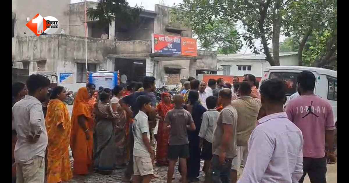 हत्या के आरोपितों की रिहाई पर भड़का आक्रोश, परिजनों ने थाना घेरा; सड़क पर आगजनी कर लगाया जाम