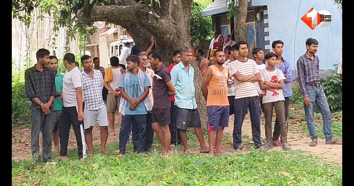 रात में घर से निकला कारोबारी, सुबह झाड़ियों में मिला लहूलुहान शव… हत्या से सनसनी