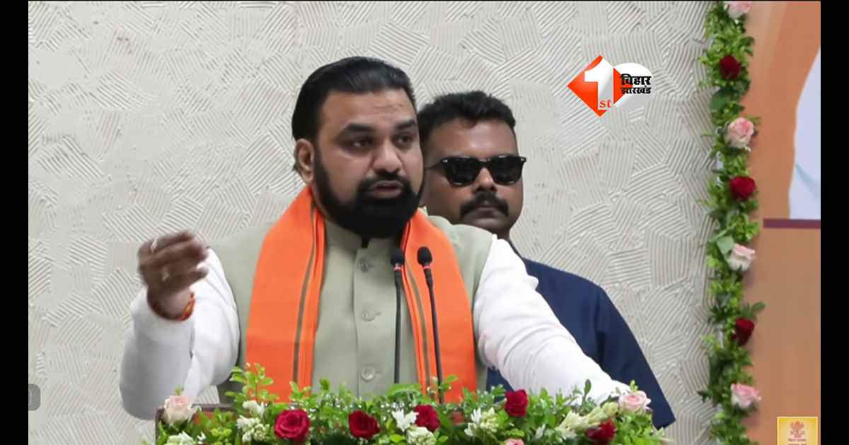 Bihar Heli Tourism : बिहार में हेली-टूरिज्म सेवा की शुरुआत, CM सम्राट चौधरी बोले-  केदार जी और लोकेश जी अब कंजूसी छोड़िए, जरूरत पड़े तो 5 हेलीकॉप्टर लाइए