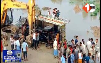 शादी में 50 मजदूरों को लेकर जा रहा ट्रक नदी में गिरा, 3 बच्चे सहित 5 की मौत; कई लापता