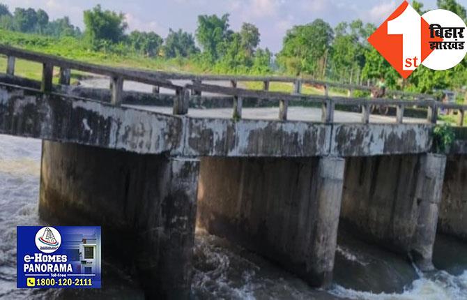   बिहार में फिर 14 साल पुराने पुल का पिलर धंसा, आवागमन बाधित
