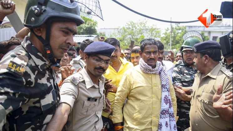 रीतलाल यादव संपत्ति जब्ती  RJD विधायक अवैध संपत्ति  पटना पश्चिम अपराध  दानापुर विधायक जेल  बालू माफिया बिहार  BNSS धारा 107 कार्रवाई  पटना माफिया संपत्ति ज़ब्ती  RJD विधायक न्यूज