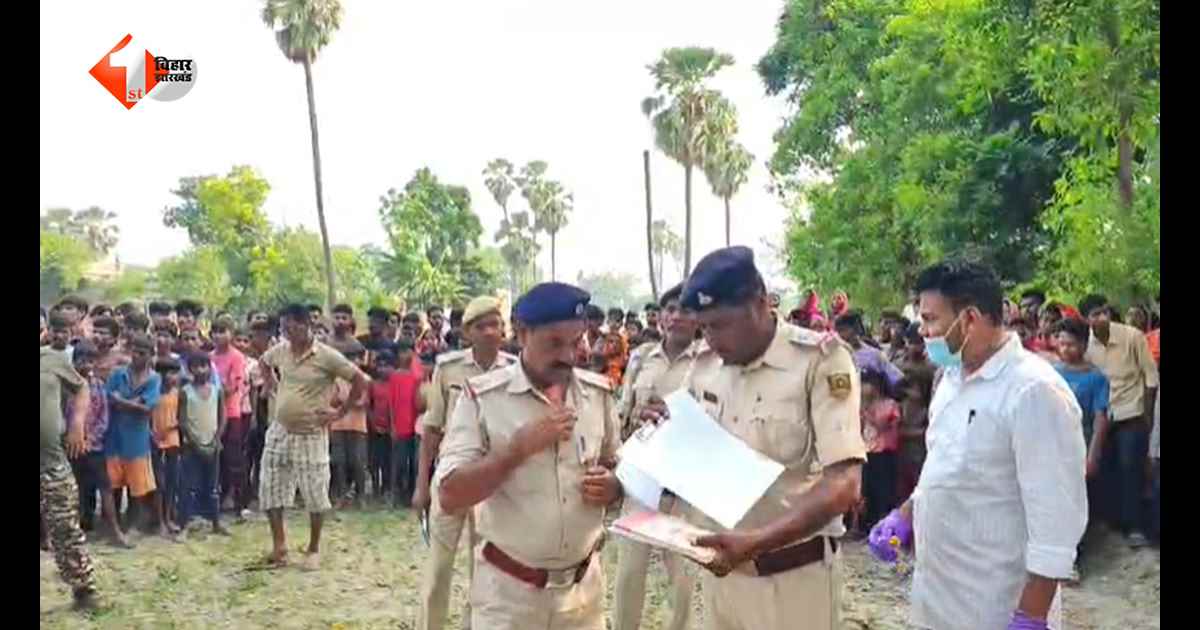 प्रेम प्रसंग में गई युवक की जान, पेड़ से लटका मिला शव, पत्नी ने जताई हत्या की आशंका