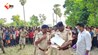 प्रेम प्रसंग में गई युवक की जान, पेड़ से लटका मिला शव, पत्नी ने जताई हत्या की आशंका