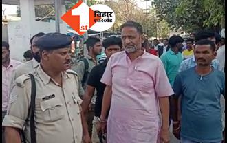 मुजफ्फरपुर में मुखिया मंटू सिंह गिरफ्तार, कहा- अपनी जान बचाने के लिए BDO और सचिव ने मुझे बलि का बकरा बनाया