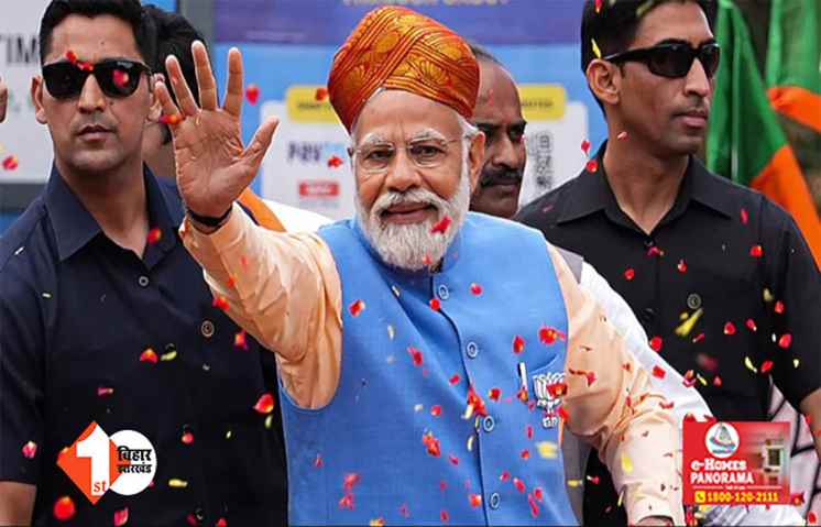 370 हटने के बाद PM मोदी का आज पहला कश्मीर दौरा, तिरंगे से पटा श्रीनगर