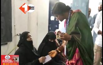 मुस्लिम महिला का बुर्का उठाकर चेहरा देखना पड़ा भारी : BJP उम्मीदवार माधवी लता के खिलाफ केस दर्ज