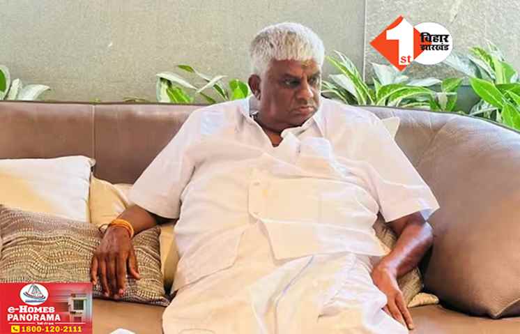 अश्लील वीडियो मामले में SIT का बड़ा एक्शन, पूर्व प्रधानमंत्री के बेटे एचडी रेवन्ना अरेस्ट
