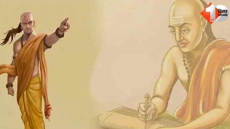 चाणक्य नीति, Chanakya Niti, पढ़े लिखे मूर्ख, educated fools, ज्ञान का दुरुपयोग, misuse of knowledge, व्यवहारिक ज्ञान, practical knowledge, शिक्षा और अहंकार, ego in education, अनुशासनहीनता, lack of dis