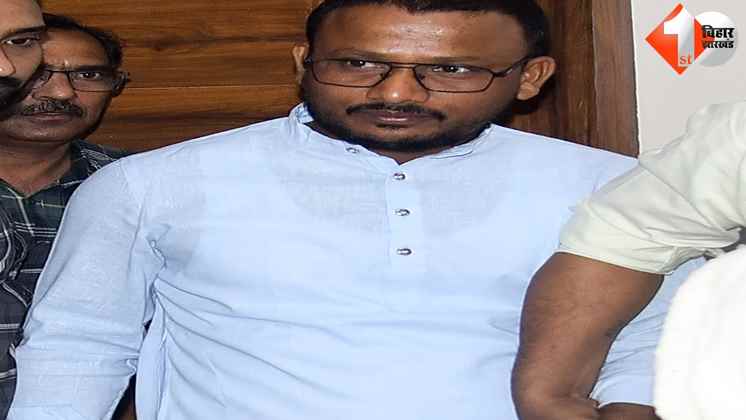 विधायक रिश्वत, MLA Bribery, जयकृष्ण पटेल गिरफ्तार, Jaykrishna Patel Arrested, राजस्थान घूसकांड, Rajasthan Corruption Case, ACB कार्रवाई, ACB Action, खनन घोटाला, Mining Scam, नोटों की गड्डी, Bribe Mone
