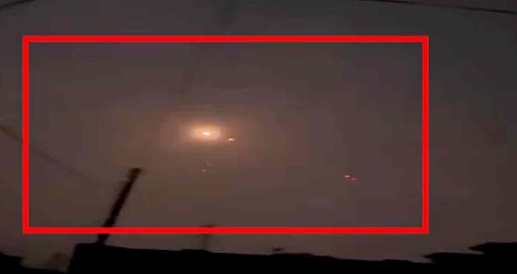 Operation Sindur  भारत पाकिस्तान तनाव  JF-17 गिराया  F-16 मार गिराया  भारत की एयर डिफेंस  S-400 मिसाइल सिस्टम  पाकिस्तान ड्रोन हमला  भारत ने पाकिस्तान को जवाब दिया