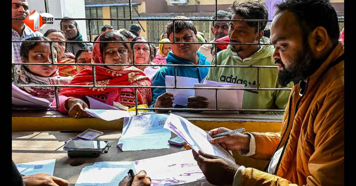 SIR पर सुप्रीम कोर्ट का बड़ा फैसला… क्या चुनाव आयोग के अधिकारों को मिली मंजूरी? जानिए पूरा सच