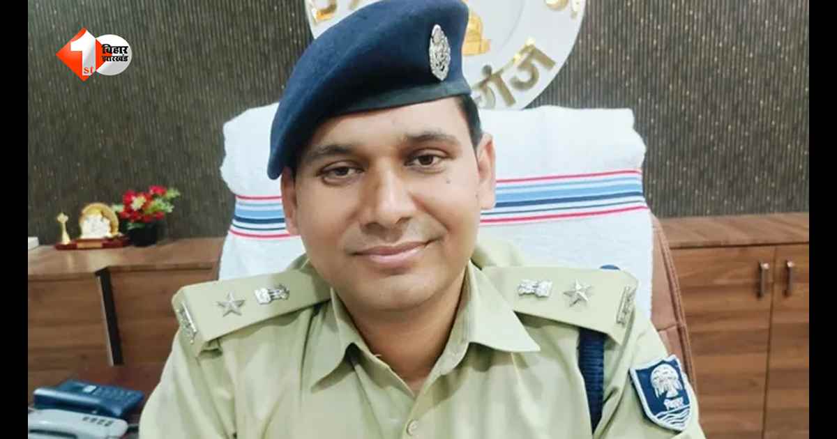 90 दिनों में 4 थानेदार सस्पेंड, तीन दर्जन से अधिक पुलिसकर्मियों की रुकी सैलरी… किशनगंज SP का बड़ा एक्शन