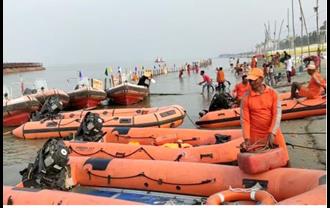 महापर्व छठ को लेकर घाटों पर सुरक्षा के कड़े इंतजाम, 104 इन्‍फ्लेटेबल मोटर बोटों के साथ NDRF की टीम तैनात