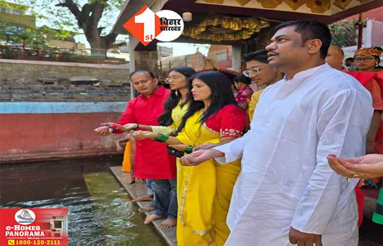 VIP चीफ मुकेश सहनी परिवार के साथ पहुंचे कामख्या मंदिर, माता के दर्शन कर देश और प्रदेश में खुशहाली की कामना की