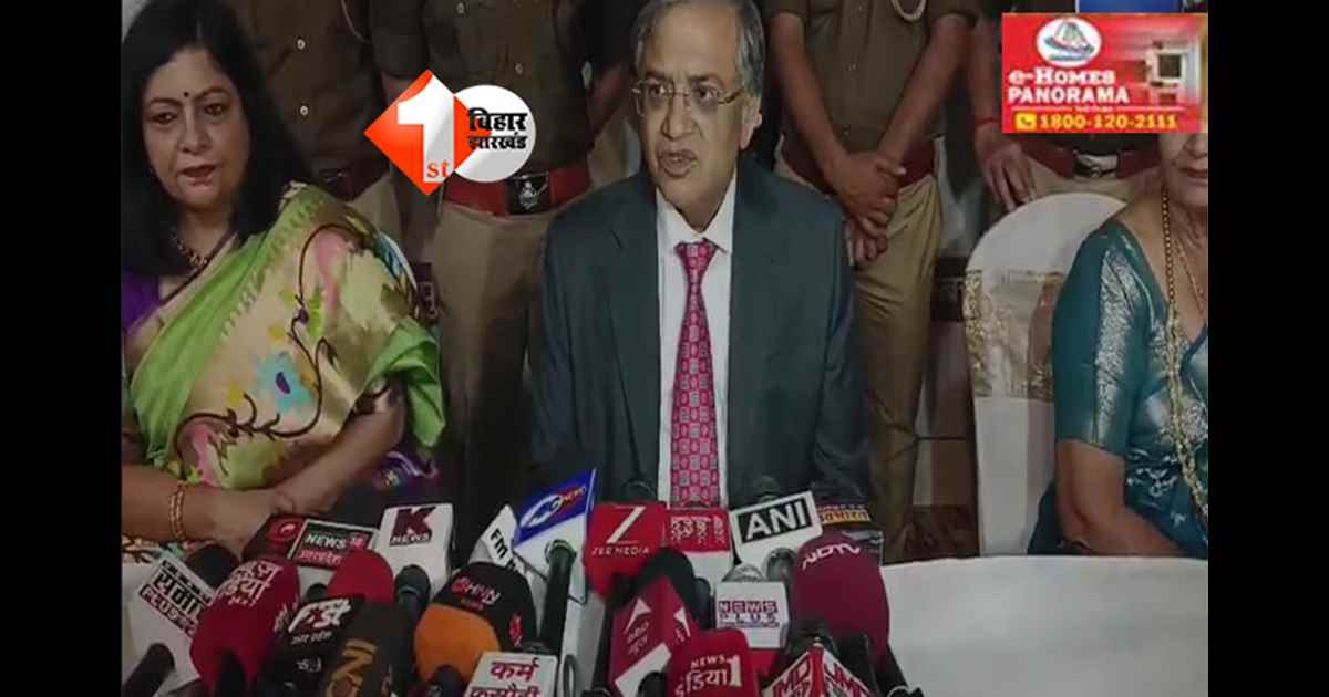 अनंत सिंह के अरेस्ट होने के बाद चुनाव आयोग की चेतावनी,कहा - बिहार विधानसभा चुनाव में हिंसा बर्दाश्त नहीं, सुरक्षित मतदान करें