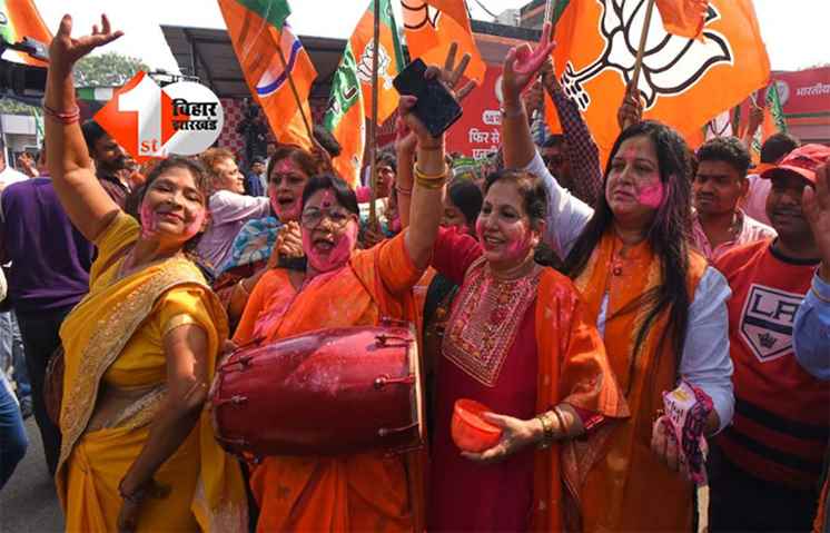 Bihar Election 2025 :  EC के डाटा से निकले दिलचस्प आंकड़े, इस वजह से कई सीटों पर बदले समीकरण; जानिए हरेक बात 