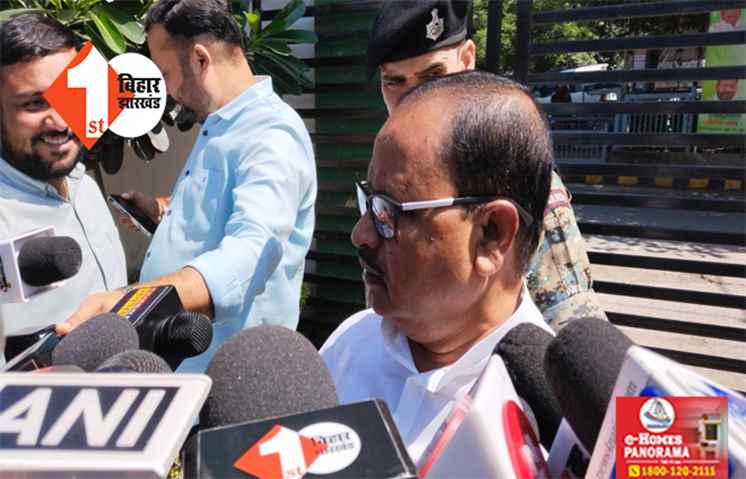 हॉस्पिटल में पिस्टल लहरने के सवाल पर भड़क गए JDU विधायक, पार्टी ऑफिस में पत्रकारों को दी गंदी - गंदी गालियां 