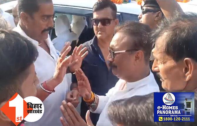 पार्टी के कार्यक्रम के नाम पर भाजपा नेताओं के घर घूम रहे मंत्री अशोक चौधरी: JDU के नेताओं ने किया भारी विरोध, बचकर खिसके मंत्री
