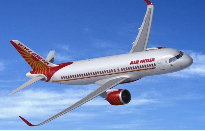 AIR INDIA: टेक्नीकल खराबी आने के बाद त्रिची एयरपोर्ट के ऊपर चक्कर लगा रहा एअर इंडिया की फ्लाइट, विमान में 141 पैसेंजर सवार