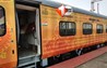 Indian Railways : ट्रेन के एसी कोच में सफर करने वालों के लिए जरूरी खबर,अब मिलेगी यह सुविधा; रेल मंत्री का बड़ा फैसला 