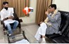 Bihar Politics: “NDA में ऑल इज वेल: आखिरकार चिराग ने भाजपा की शर्त स्वीकार की; सामने आई थम्बअप वाली फोटो” 