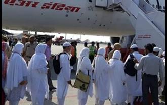 मोदी सरकार हज यात्रियों को दे सकती है तोहफा, मिल सकता है आयकर रिटर्न से छूट
