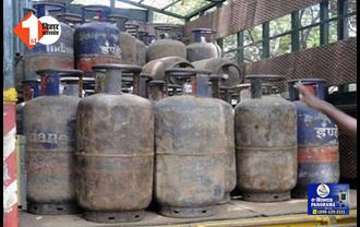 LPG सिलेंडर महंगा होने पर कांग्रेस ने सरकार को घेरा, कहा..फिर चला 'महंगाई मैन' मोदी का चाबुक, क्या यही है अच्छे दिन?