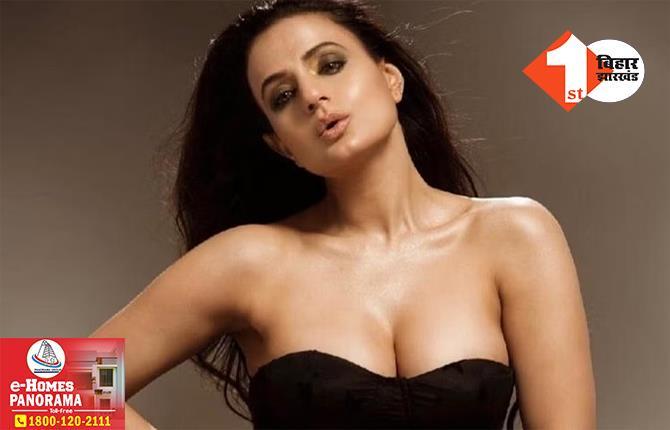 Amisha Patel: चेक बाउंस मामले में एक्ट्रेस अमिषा पटेल को बड़ी राहत, अभिनेत्री ने 7 साल बाद लौटाए 2.75 करोड़