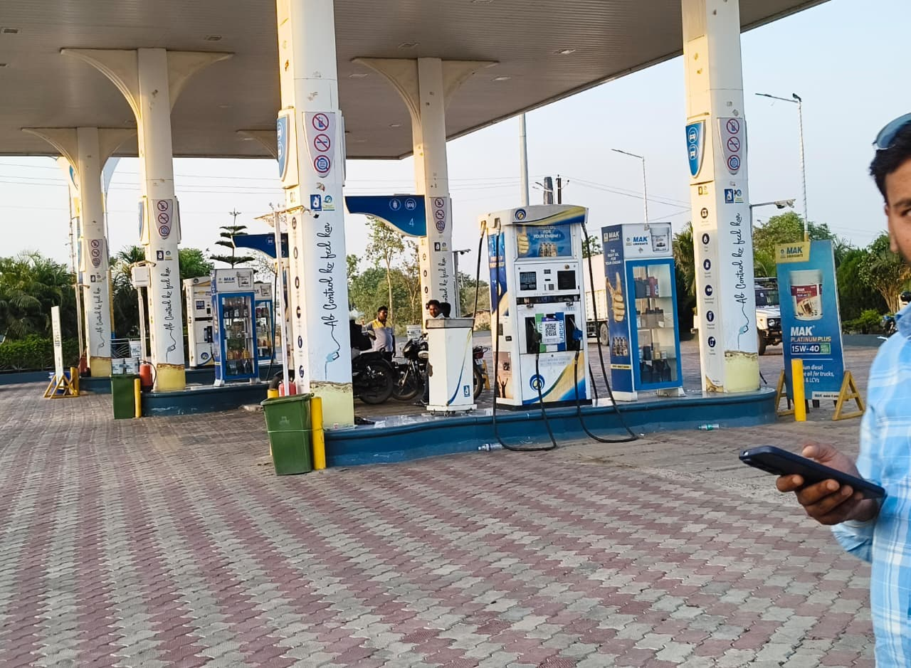 सहरसा में दिनदहाड़े लूट, विरोध करने पर पेट्रोल पंप कर्मचारी को मारी गोली 