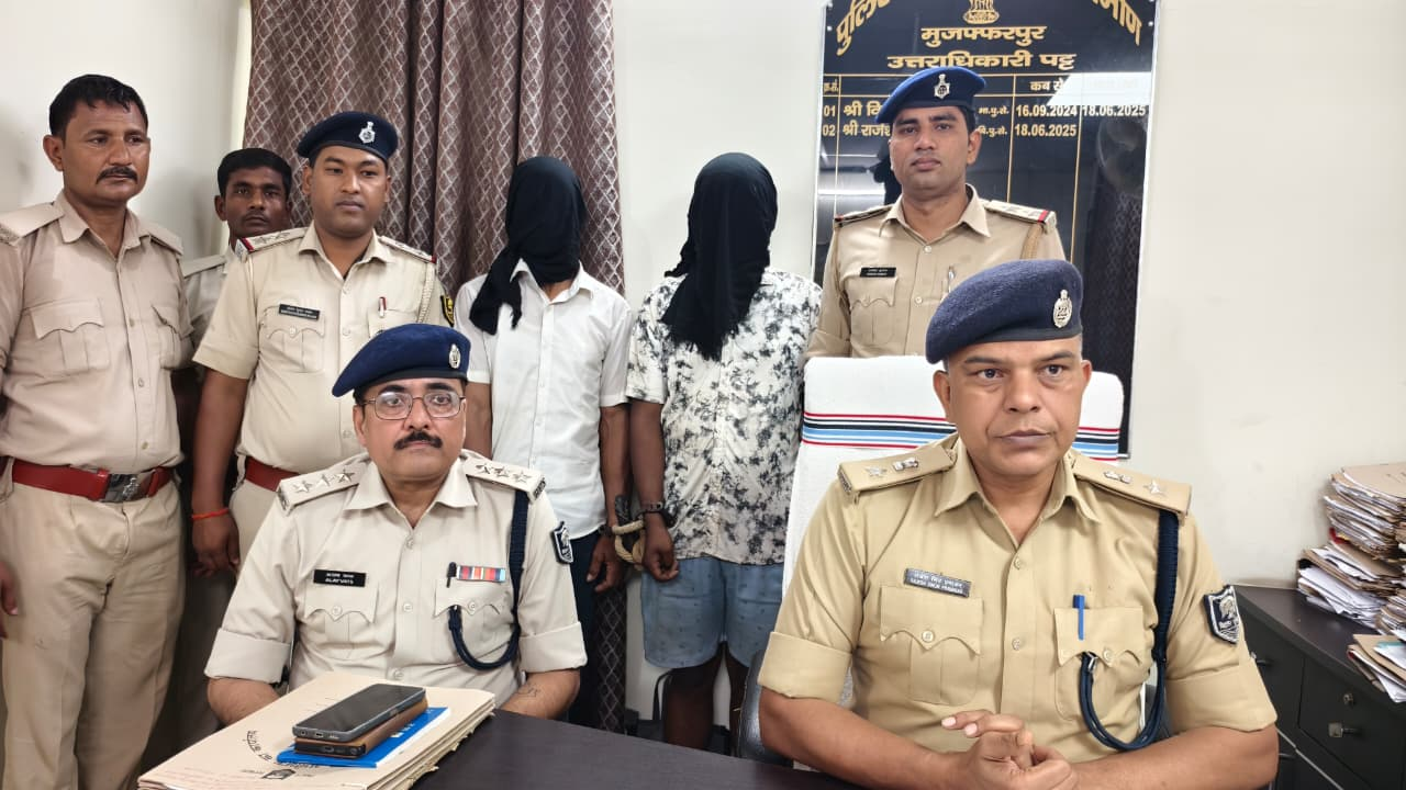 मोटरसाइकिल चोर गिरोह का खुलासा: चोरी की बाइक के पार्ट्स से तैयार करते थे अलग बाइक