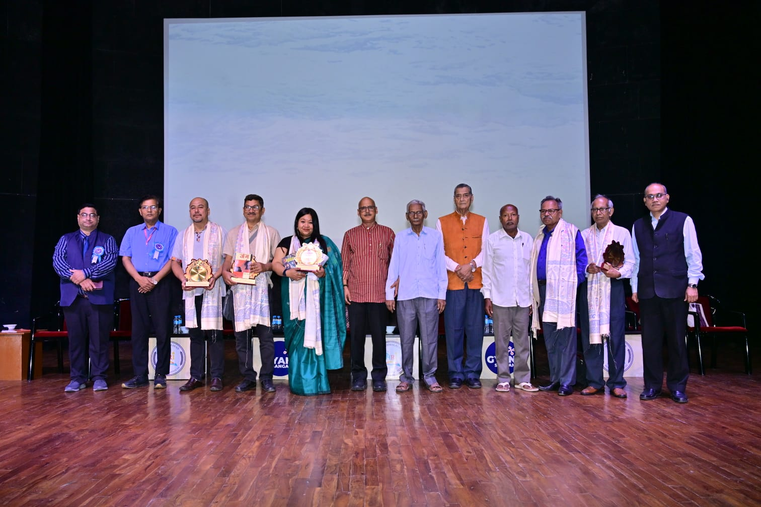 पूर्णिया में ज्ञान, साहित्य और संस्कृति के विराट समागम का भव्य समापन, ज्ञान संगम 2026 का तृतीय दिवस बना ऐतिहासिक