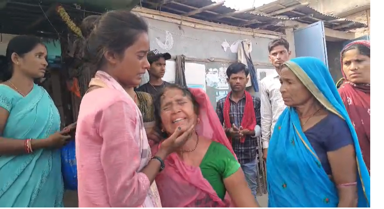 मधुबनी में दिनदहाड़े 50 हजार की छिनतई, बैंक से लौट रही महिला से झांसा देकर लूटा पैसा