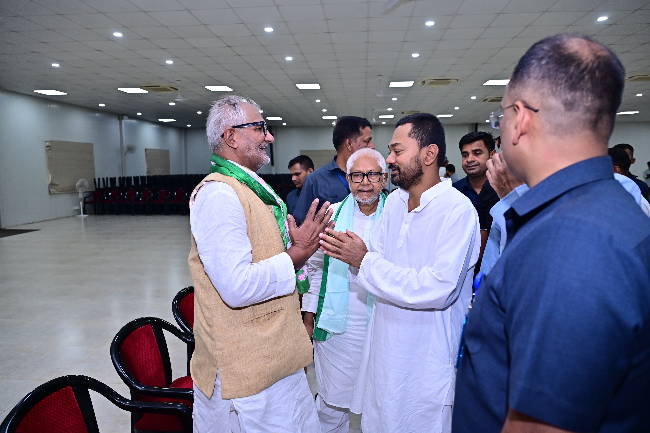 जल्द बिहार यात्रा पर निकलेंगे निशांत कुमार: सुरक्षा बढ़ाए जाने पर जेडीयू नेता ने कहा..हा सब ठीके है