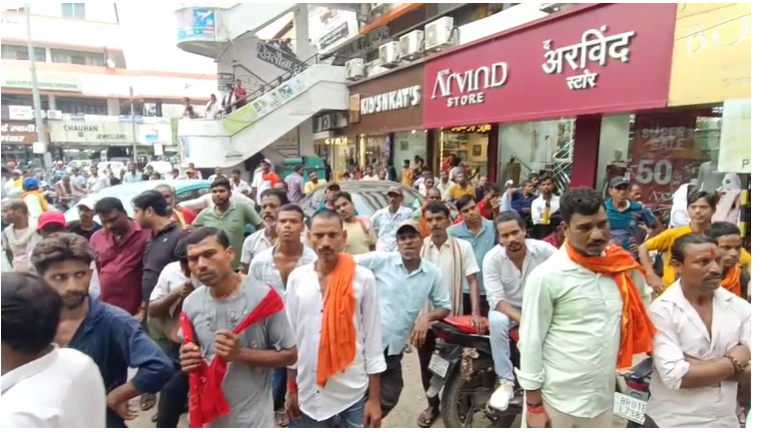पटना नगर निगम कर्मियों की हड़ताल तीसरे दिन भी जारी, आयुक्त यशपाल मीणा ने की काम पर लौटने की अपील
