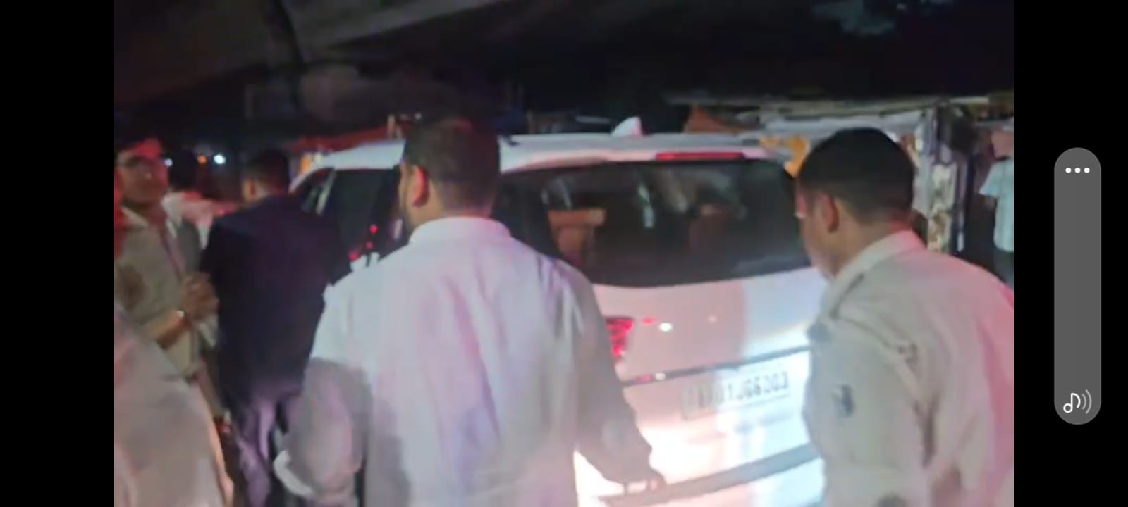 लालू प्रसाद और तेजस्वी यादव ने वापस ली अपनी सुरक्षा, पटना से सामने आई बड़ी खबर